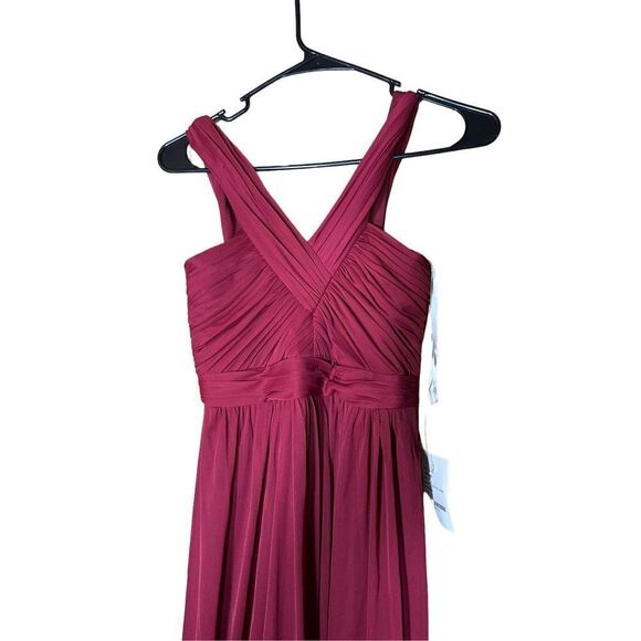 Dessy Girl Chiffon Knit Halter Full Length Burgundy Dress Junior Size 6 - Picture 2 of 9